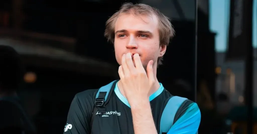 Lorenof занял 1-е место по KDA на FISSURE Universe 8, Nightfall остановился на 3-м, а Ws - на 4-м