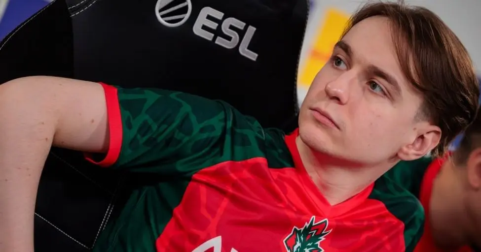 Smiling Knight о зарплате в киберспорте: «Я сидел и играл в компьютер — денег хватало»