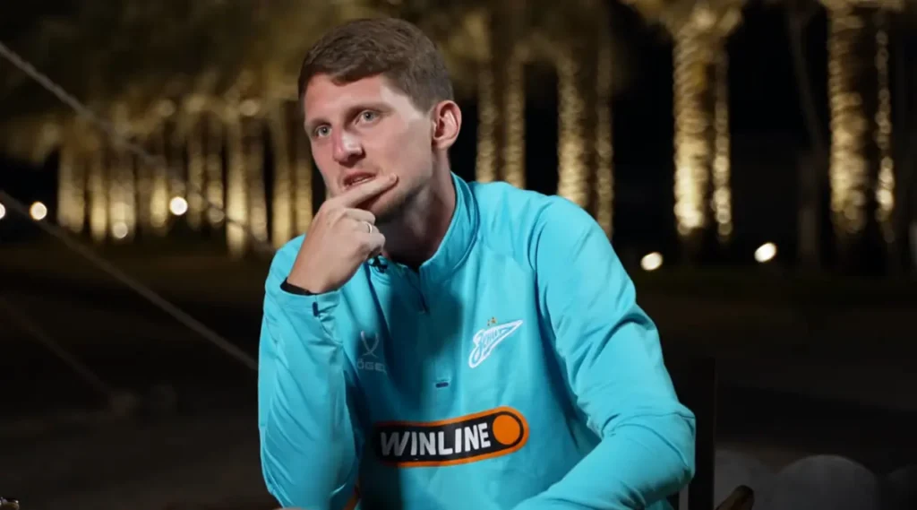 Футболист Игорь Дивеев: «Раньше я играл в CS и Доту. Один раз я проснулся в 10 утра и играл до 22 вечера»