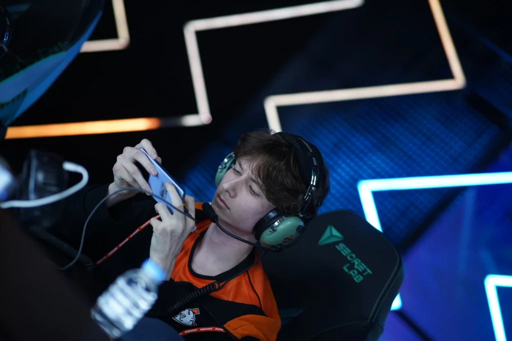 16-летний zaur egoist стал новым лесником Spirit