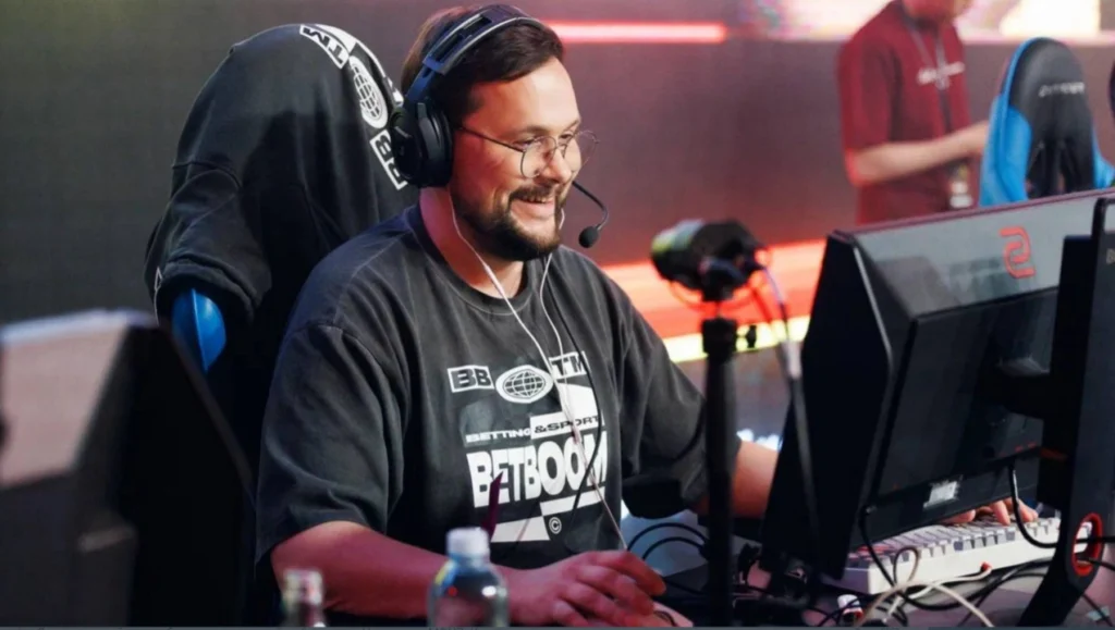 Hooch: «Каэсеры более социальные, чем дотеры. В Доте некоторые ребята как NPC какие-то»