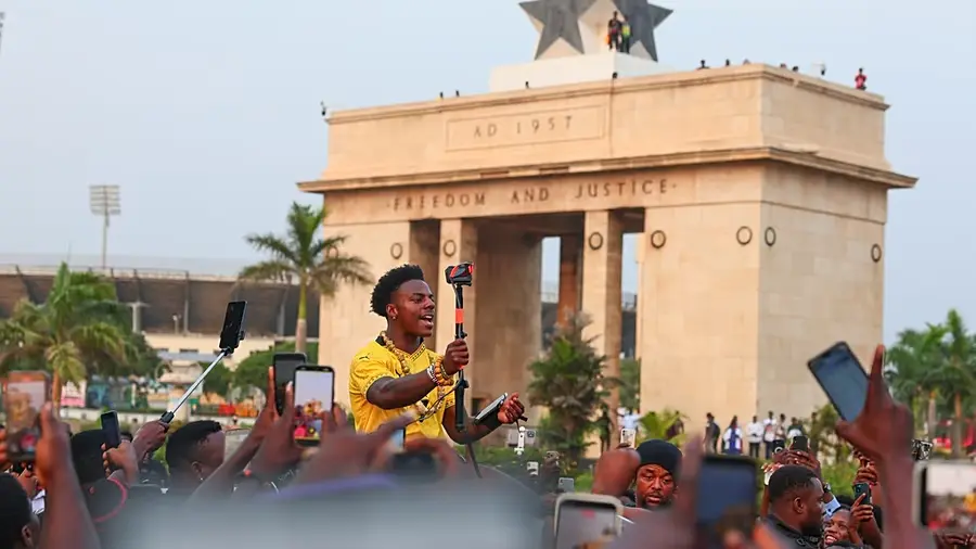 Гана появилась в 20 миллионах поисковых запросов после приезда IShowSpeed