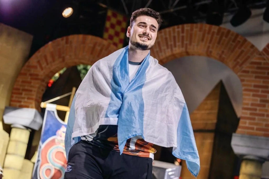 Cake, Wagamama и SingSing сыграли в Age of Empires 2 против про-игрока и выиграли