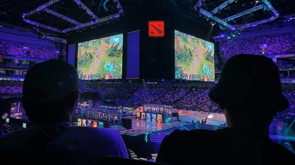 ФКС России предложила создать публичные реестры турнирных операторов и комментаторов