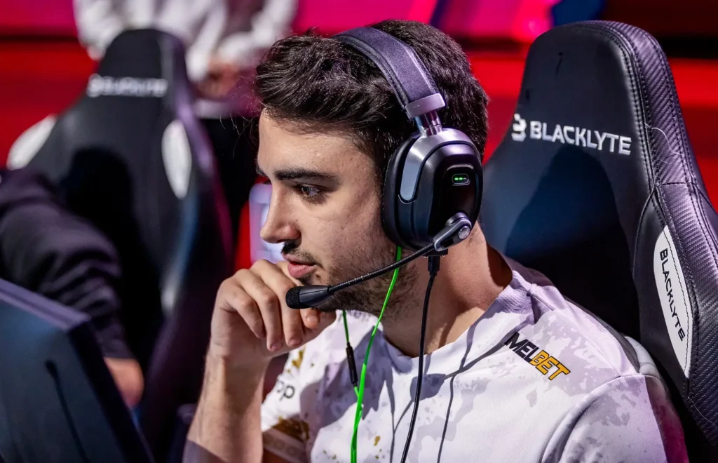 Jottaaa перешел в Eternal Fire на правах аренды