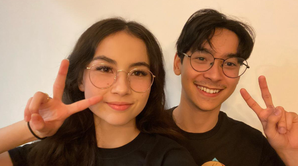 Киберспортсмен и стримерша расстались после шести лет и помолвки. Он помог ей пережить рак