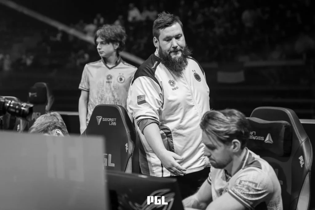 Парадокс Falcons &mdash; повторяют путь состава в DOTA, но проваливаются