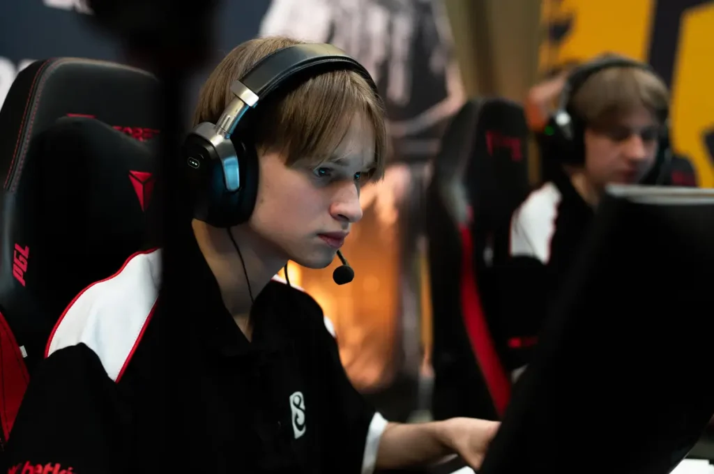 PARIVISION, FaZe, BC.Game и B8 сыграют на PGL Bucharest