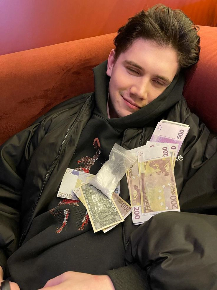 Биография Шадоукека: дружба с Братишкиным и Эвелоном, комьюнити-каст и отношения с by_Owl