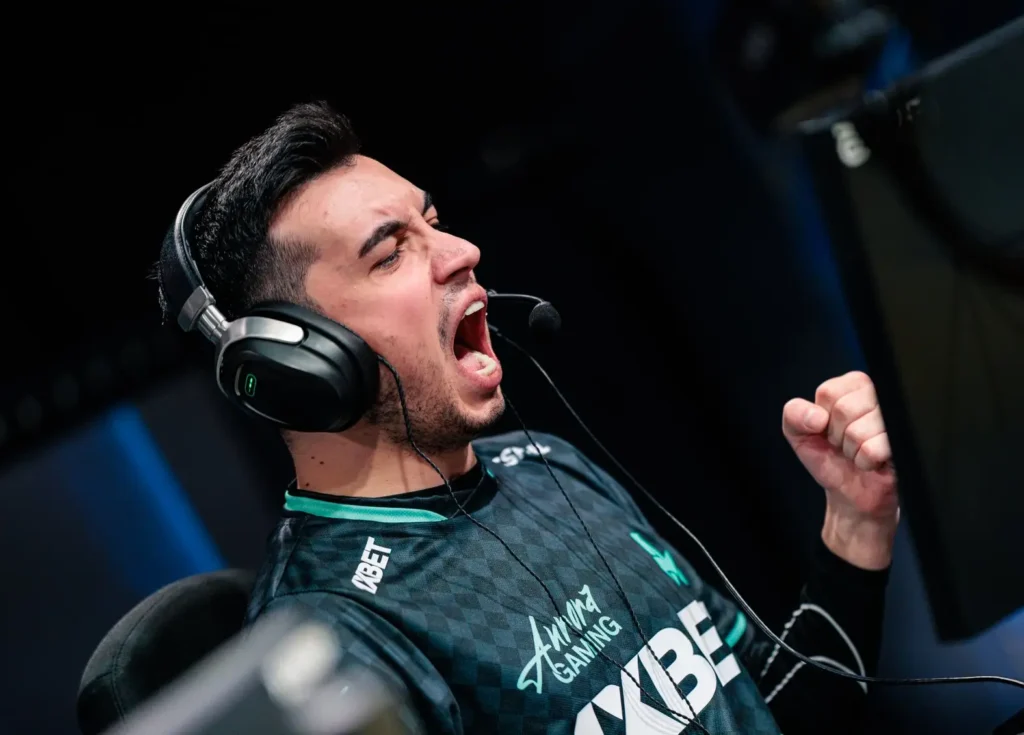 Aurora победила MOUZ и прошла в плей-офф IEM Krakow