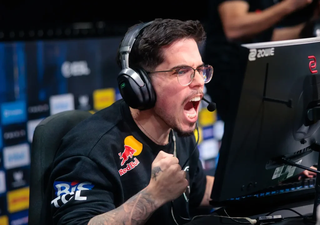 FURIA вышла в четвертьфинал IEM Krakow - 2:1 против Astralis