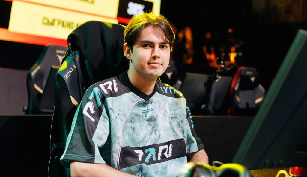 PARIVISION вылетела с ESL Pro League 23, всухую проиграв HEROIC