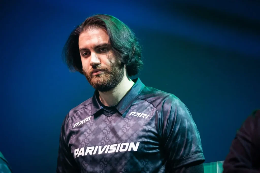 Mauisnake: «Jame - единственный парень, которому я прощу фразу "что эти нубы вообще делают?"