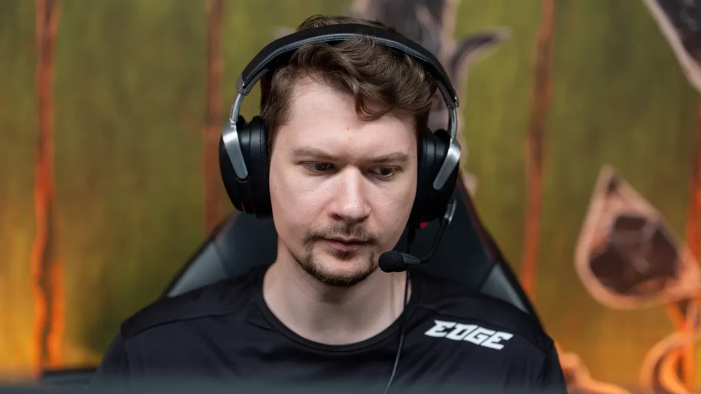 No[o]ne: «Puppey не тот парень, который скажет: "Ты должен сделать это, или я тебя кикну"