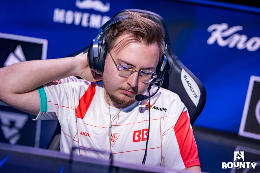 Nafany и Ax1le зажигают на тир-3. Команда быстро растет с нуля