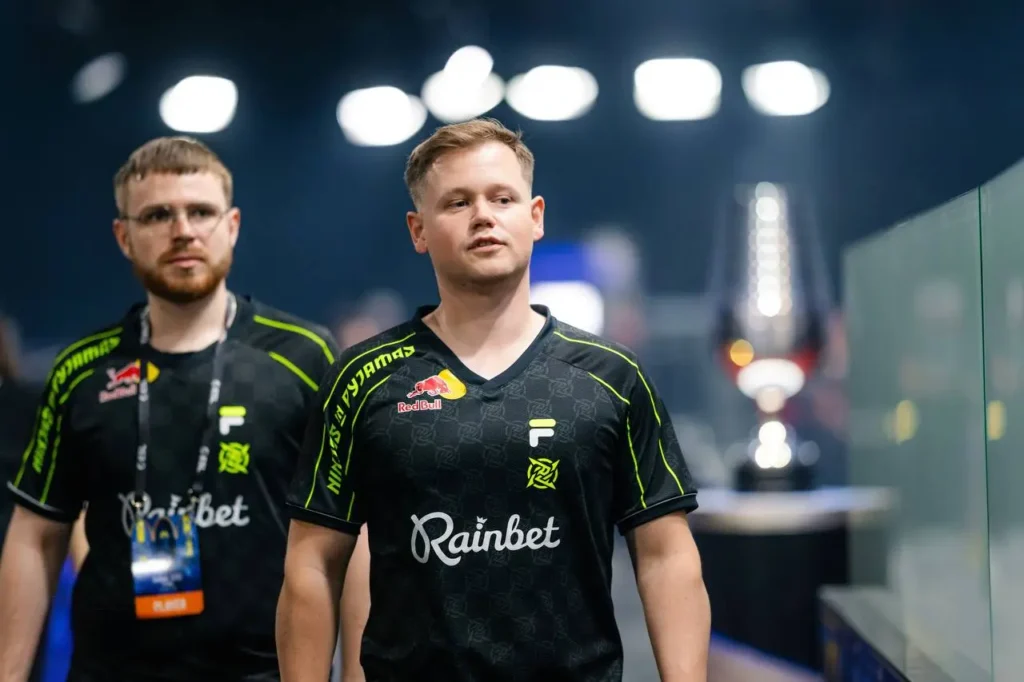 В погоне за мейджором: список команд на тир-2 ланах поражает воображение