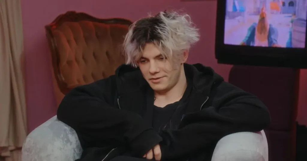 WW TEAM и AKPO6ATbI с fame и FL1T прошли в закрытую квалификацию на PGL Astana