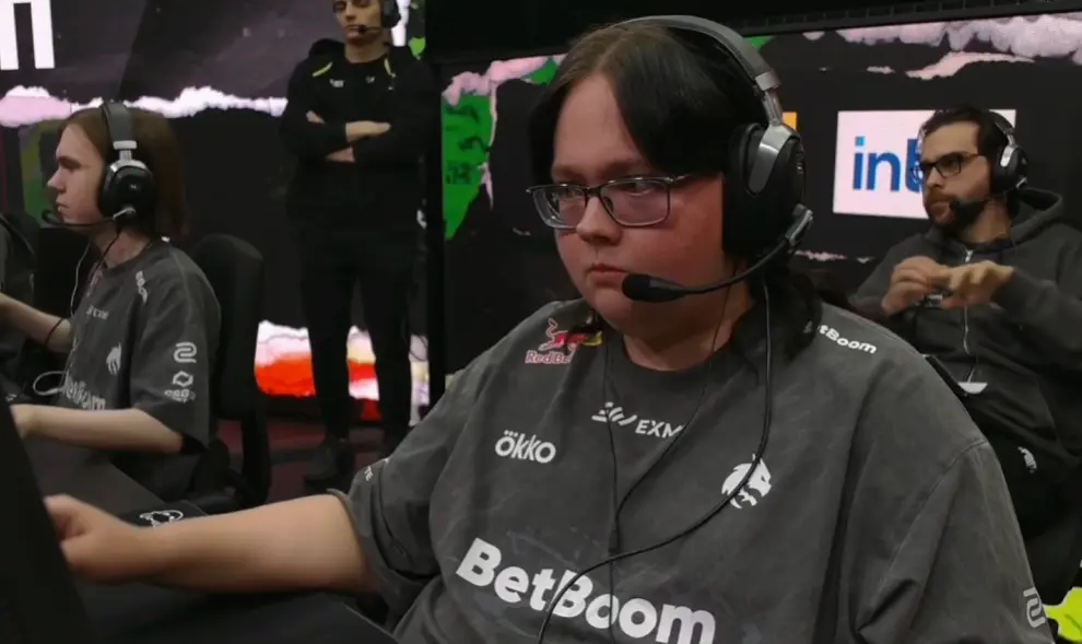 Как magixx справляется с ролью капитана?