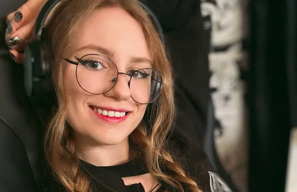 Vasilisa считает ослаблением замену Nightfall на V-Tune, а замену Malr1ne на Lorenof равнозначной