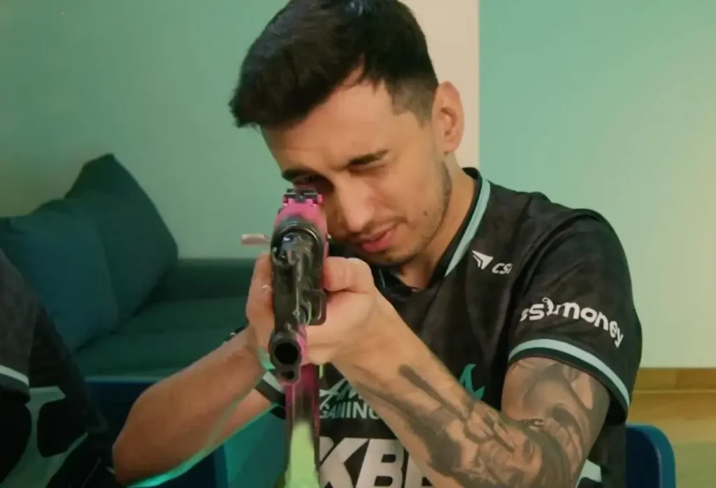 Aurora сыграет с NAVI в финале ESL Pro League 23