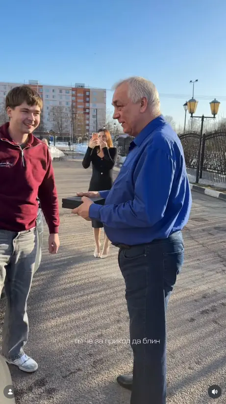 Malr1ne подарил папе автомобильно стоимость от 10 млн рублей