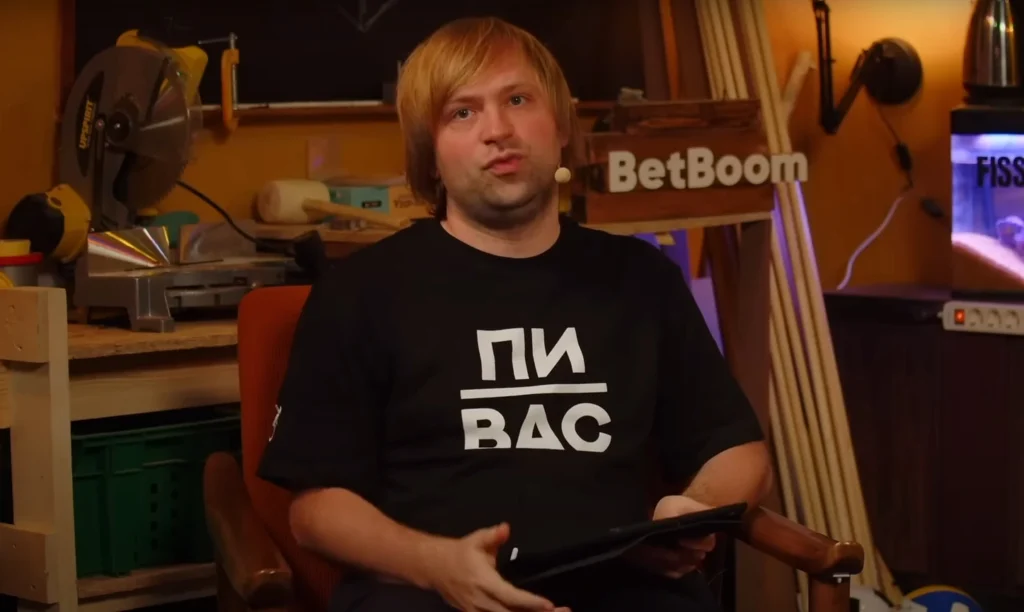 NS: «Весь 2013 год я играл через силу, поэтому и дропнул про-сцену»