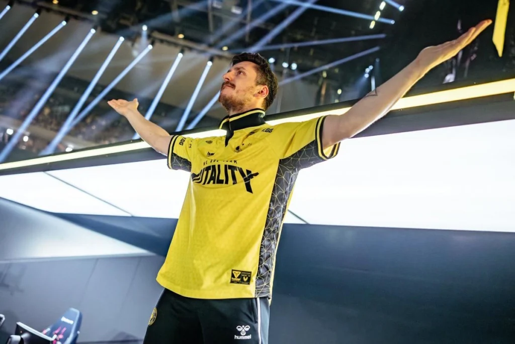 Apex: «Я стараюсь быть злодеем в Vitality, чтобы принять все давление на себя»
