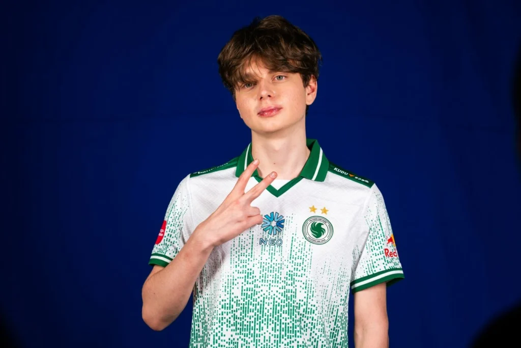 Kyousuke о получении визы на BLAST Open Rotterdam: «Шанс больше 80%»