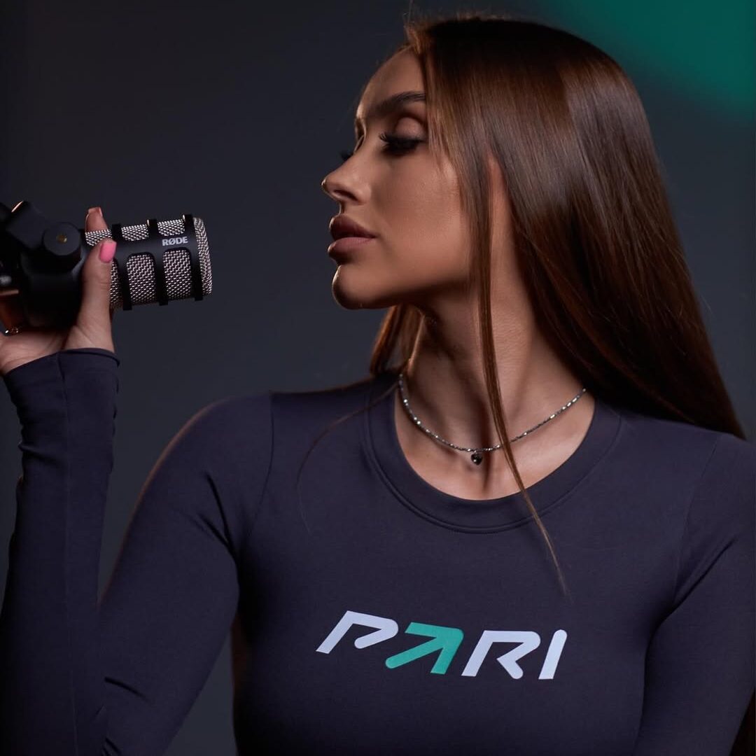 Интервью с Luxury Girl: уход с Pornhub, рыбалка, любовь к попсе и мечта о роли в полнометражном фильме