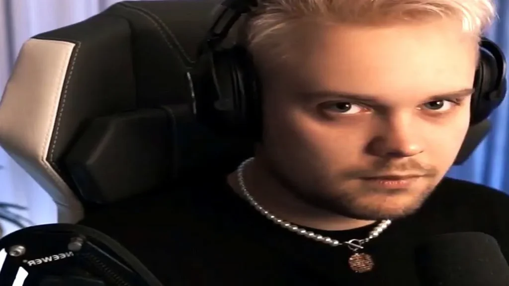 Guacamolly выбрил на голове логотип Toncoin