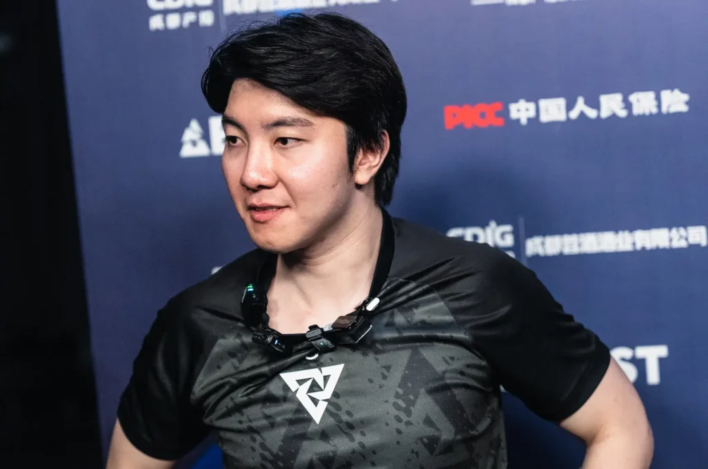 Whitemon: «С RAMZES666 было весело играть. В тимфайтах он всегда кричал «парни, парни, парни»