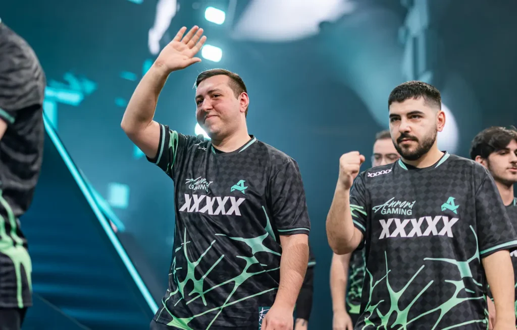 Vitality вышла в финал BLAST Open Rotterdam - 2:0 против Aurora