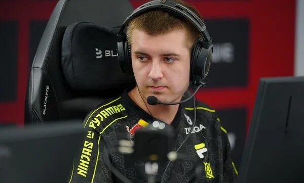 Ninjas in Pyjamas выкупила xKacpersky - игрок представлял клуб на правах аренды из ENCE